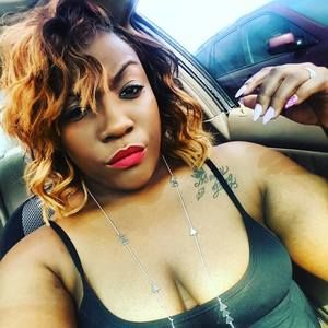 Meet your Posher, Alexis